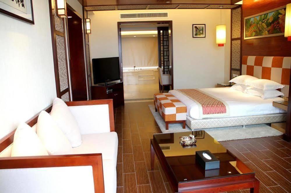 Yuyao Yonghegong Hotel エクステリア 写真
