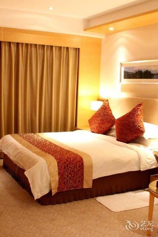 Yuyao Yonghegong Hotel エクステリア 写真